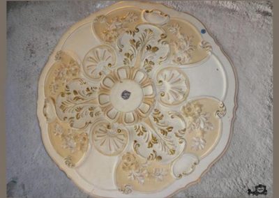 Rosace Félicie Shabby Chic Camaïeu beige Patine vieil or Finition cire EffaydeStyle